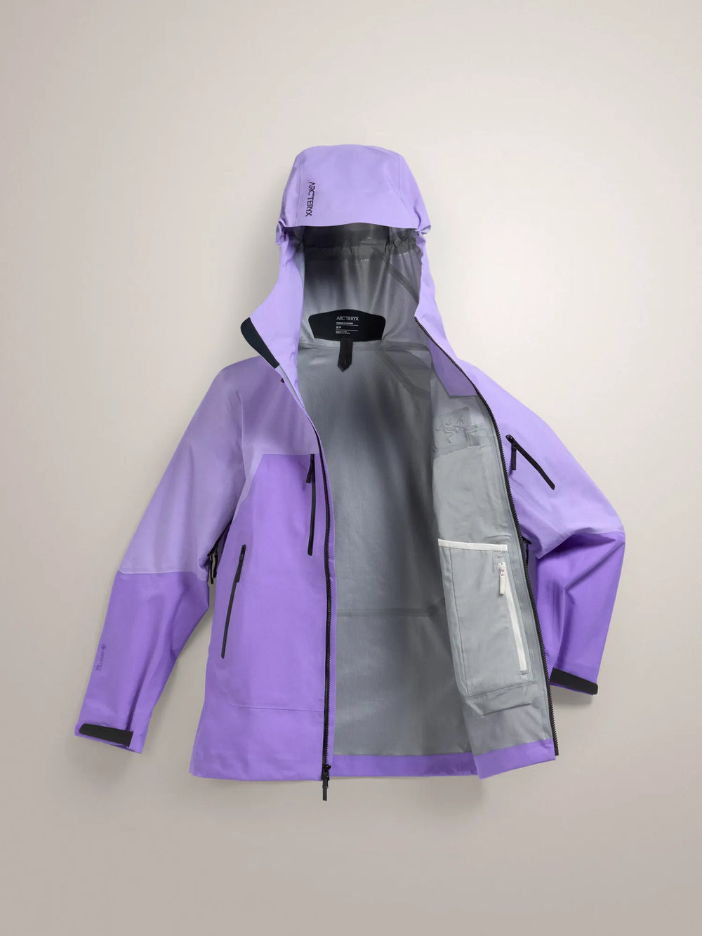 Aster / Black