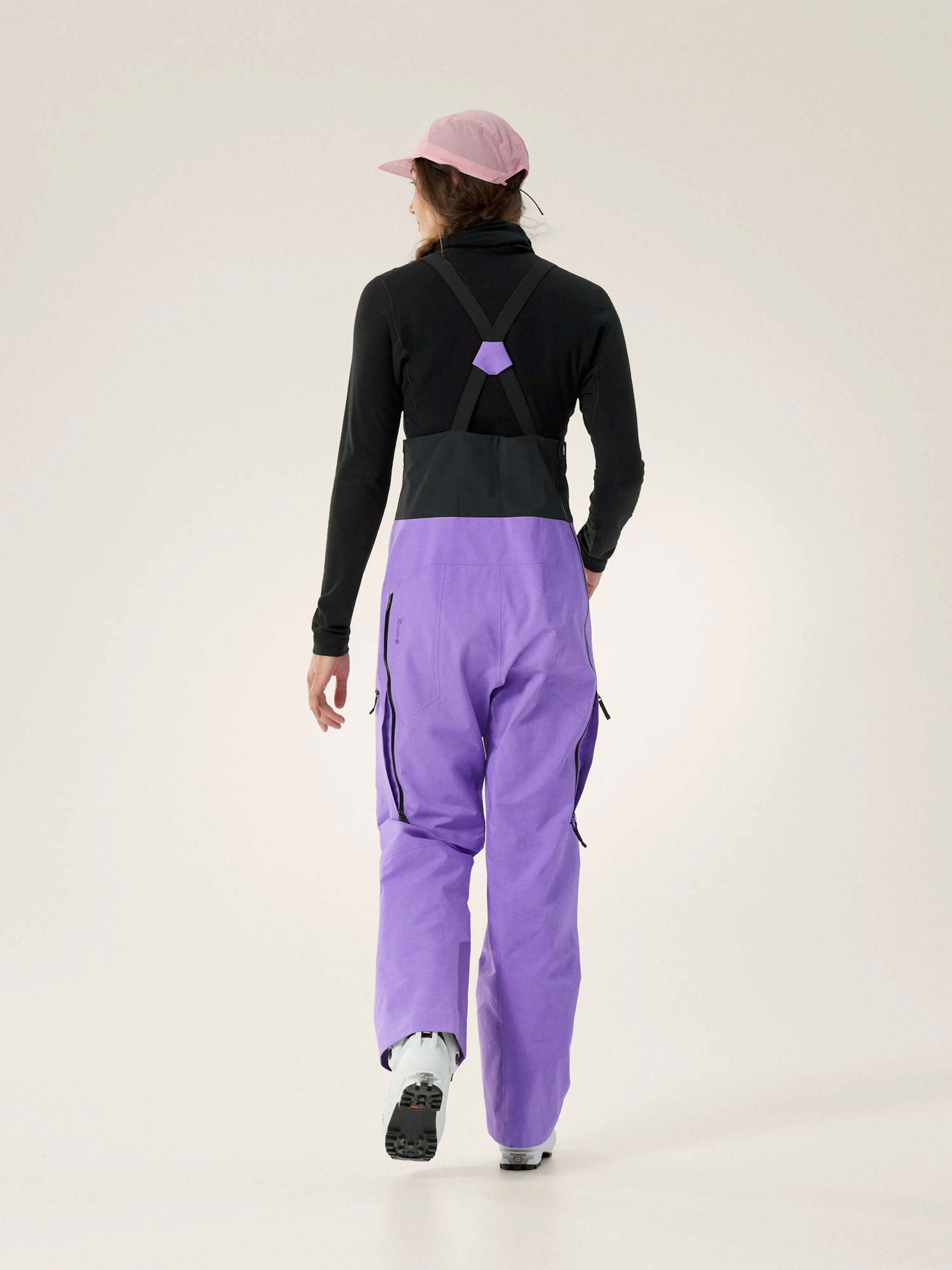 Aster / Black