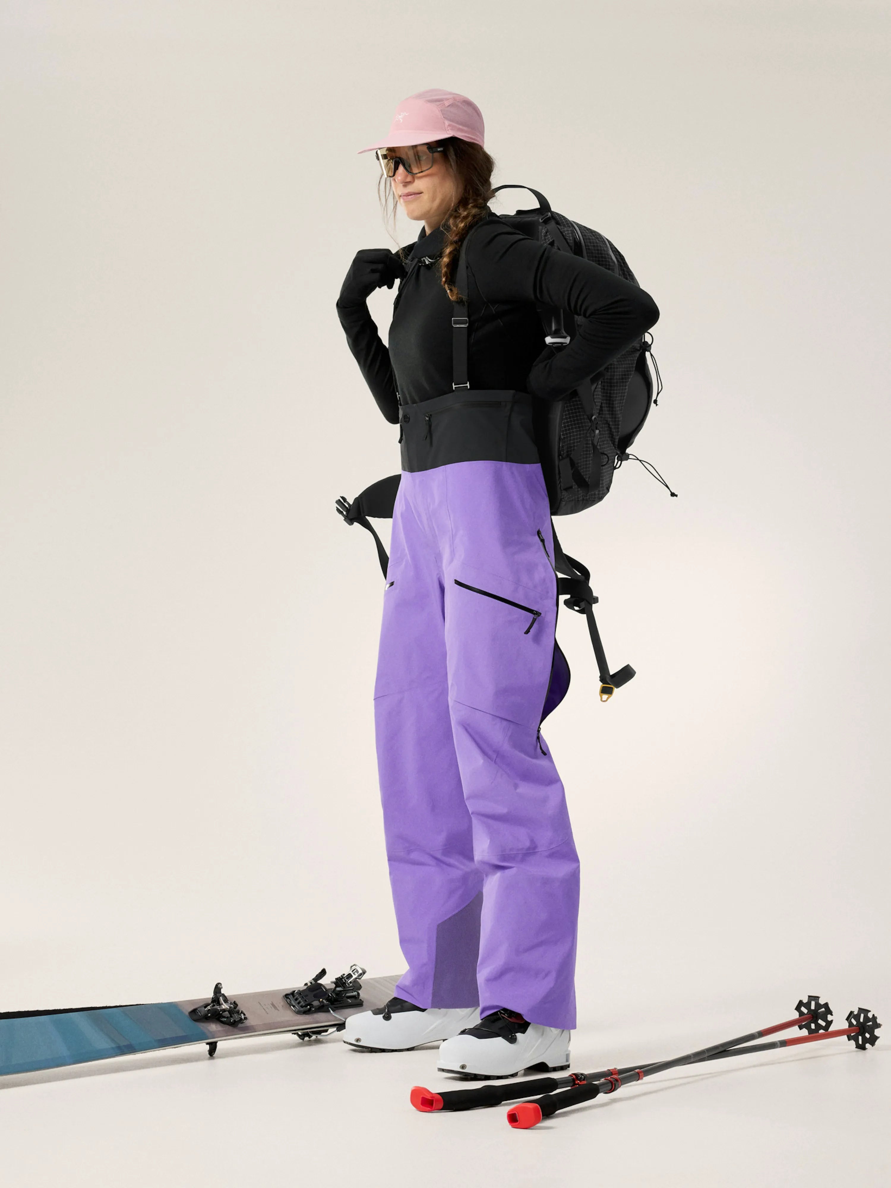 Aster / Black