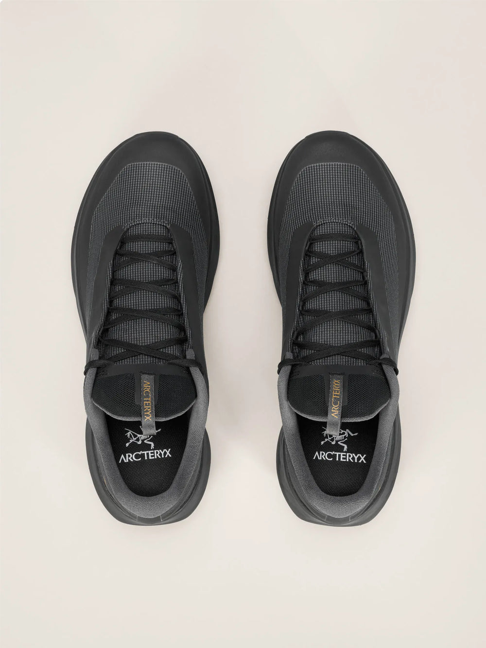 Black / Black